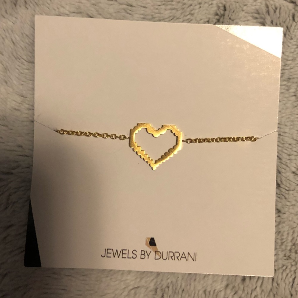 Heart gold bracelet